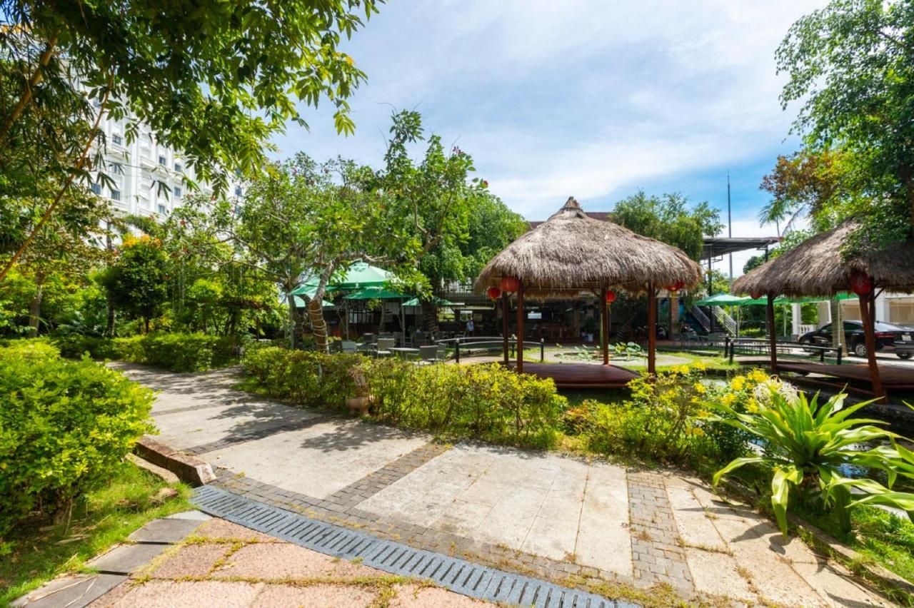 Tahiti Resort Phu Quoc Bagian luar foto